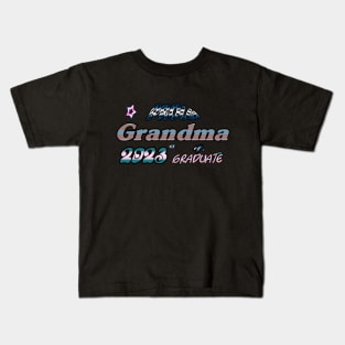 Tie Dye Proud Grandma of a 2023 Senior Graduate Class 2023 Kids T-Shirt